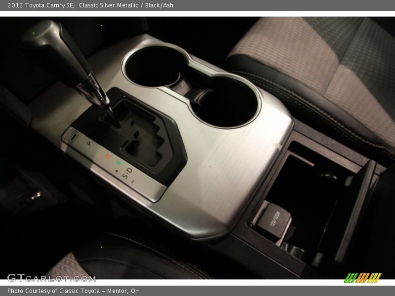 Classic Silver Metallic / Black/Ash 2012 Toyota Camry SE