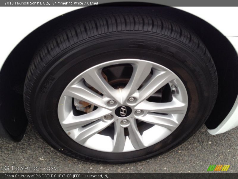 Shimmering White / Camel 2013 Hyundai Sonata GLS