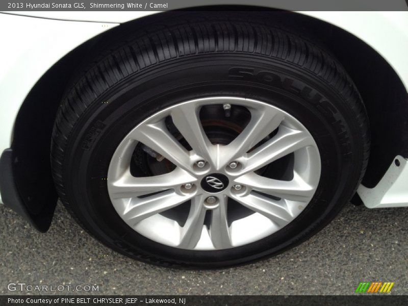 Shimmering White / Camel 2013 Hyundai Sonata GLS