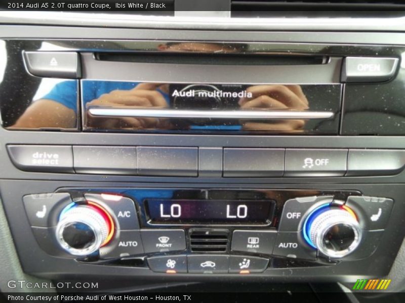 Ibis White / Black 2014 Audi A5 2.0T quattro Coupe