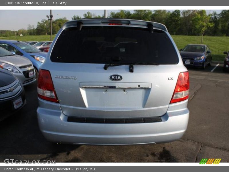 Ice Blue / Gray 2006 Kia Sorento LX
