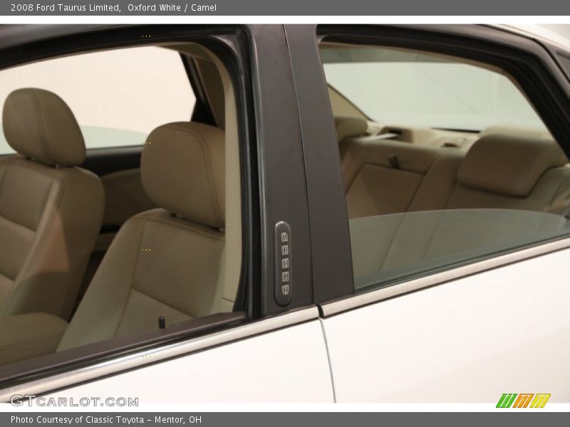 Oxford White / Camel 2008 Ford Taurus Limited