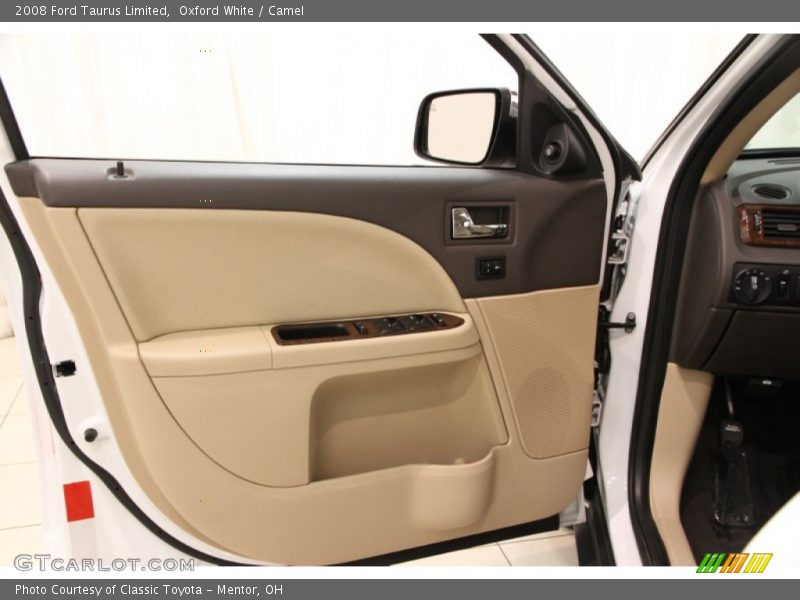 Oxford White / Camel 2008 Ford Taurus Limited