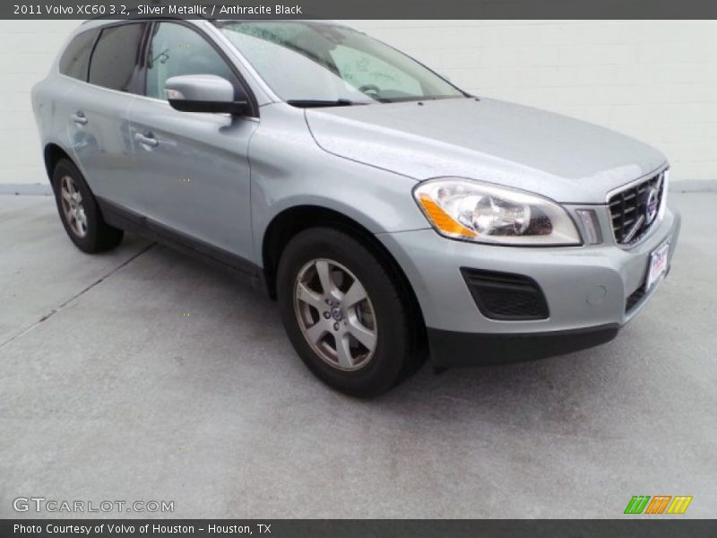 Silver Metallic / Anthracite Black 2011 Volvo XC60 3.2