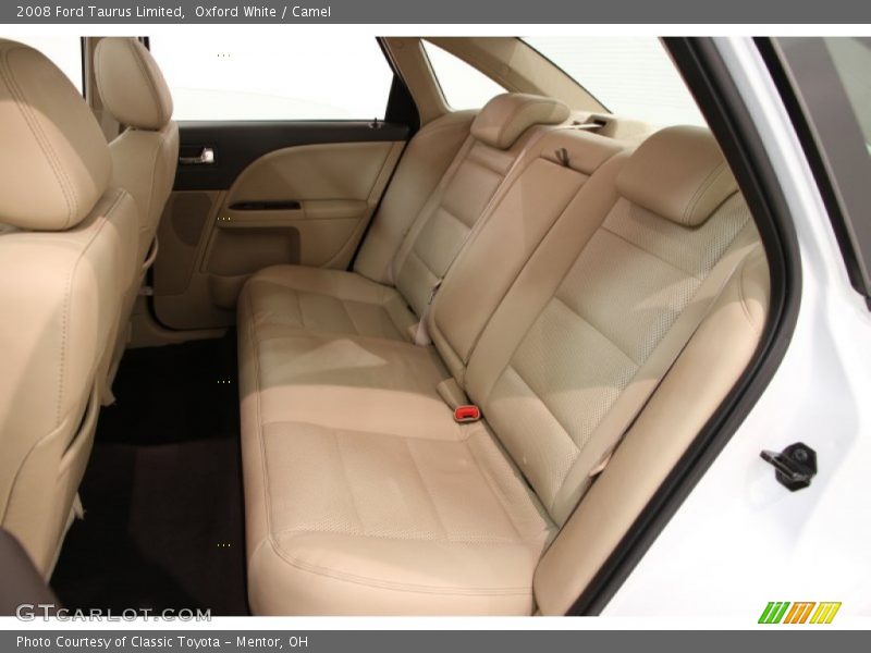 Oxford White / Camel 2008 Ford Taurus Limited