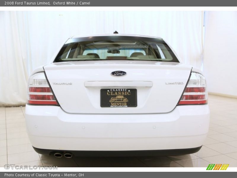Oxford White / Camel 2008 Ford Taurus Limited