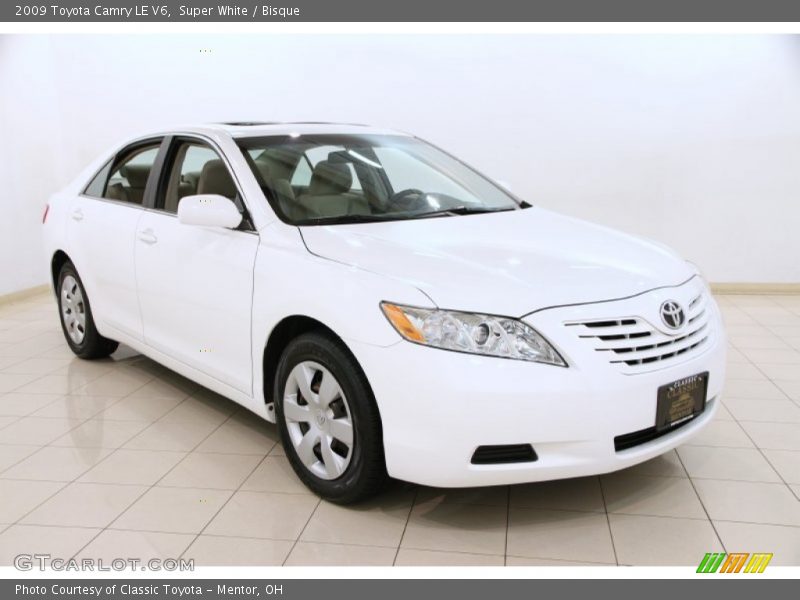Super White / Bisque 2009 Toyota Camry LE V6
