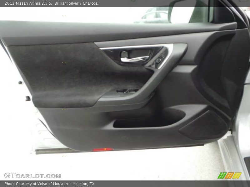 Brilliant Silver / Charcoal 2013 Nissan Altima 2.5 S