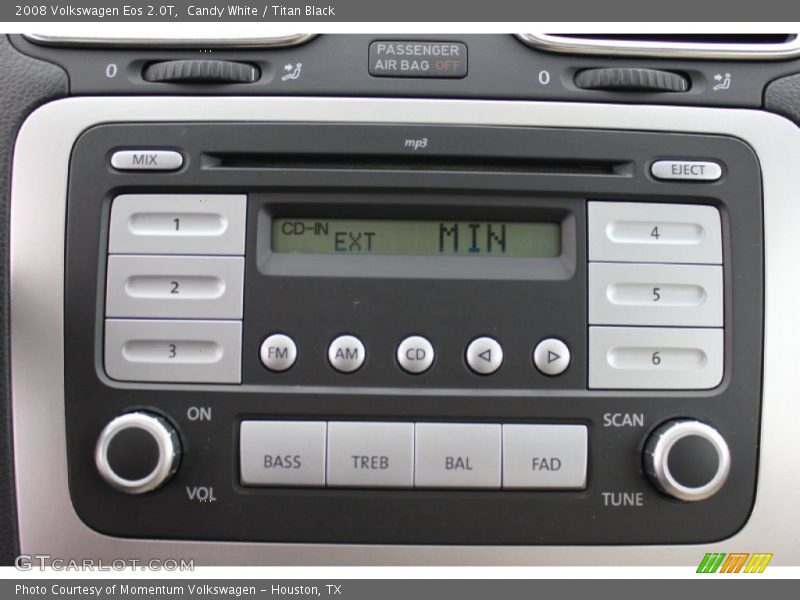 Candy White / Titan Black 2008 Volkswagen Eos 2.0T