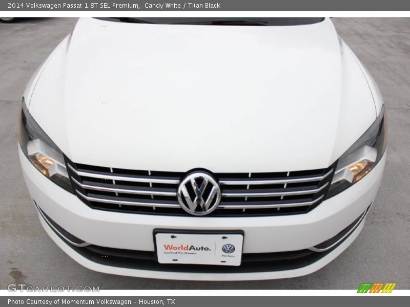 Candy White / Titan Black 2014 Volkswagen Passat 1.8T SEL Premium