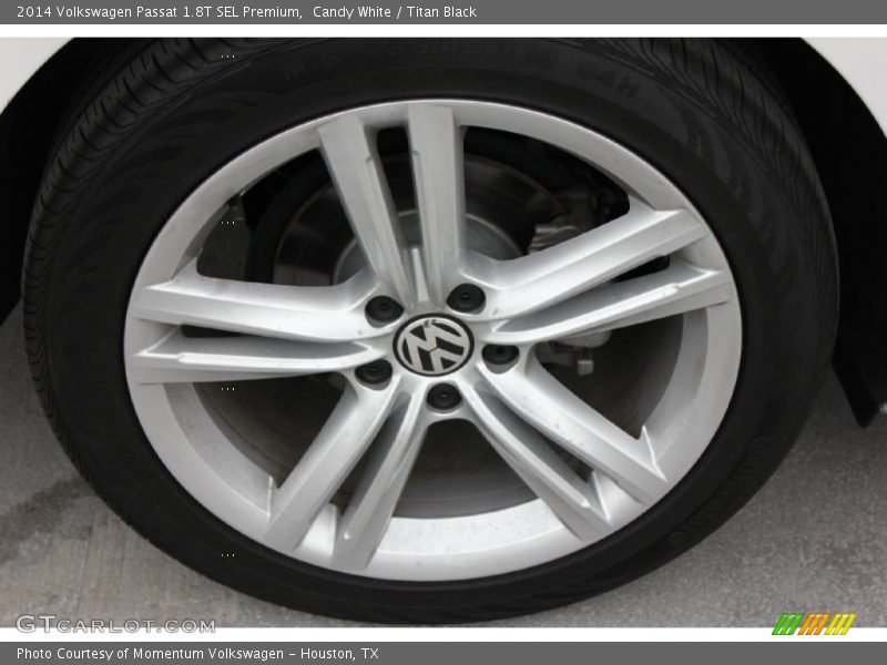 Candy White / Titan Black 2014 Volkswagen Passat 1.8T SEL Premium