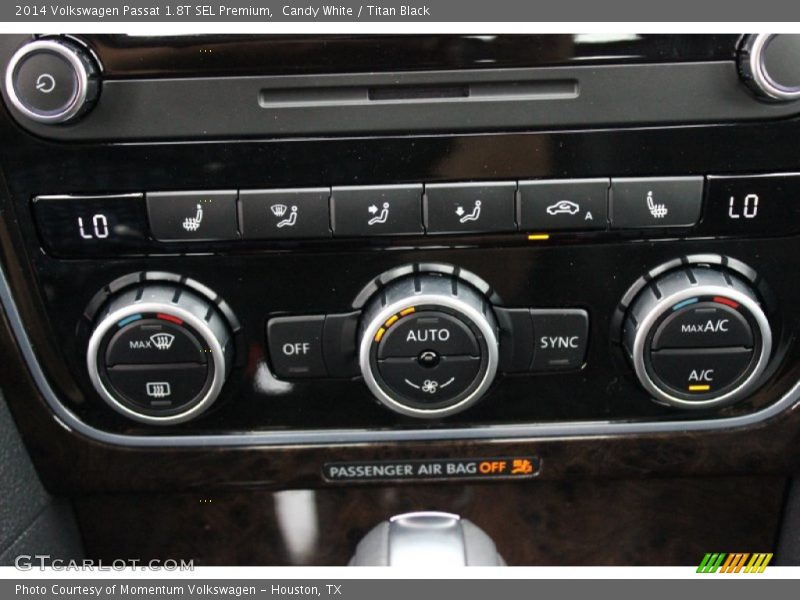 Candy White / Titan Black 2014 Volkswagen Passat 1.8T SEL Premium