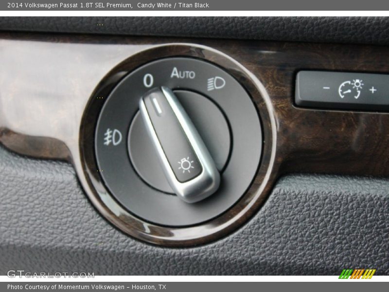 Candy White / Titan Black 2014 Volkswagen Passat 1.8T SEL Premium