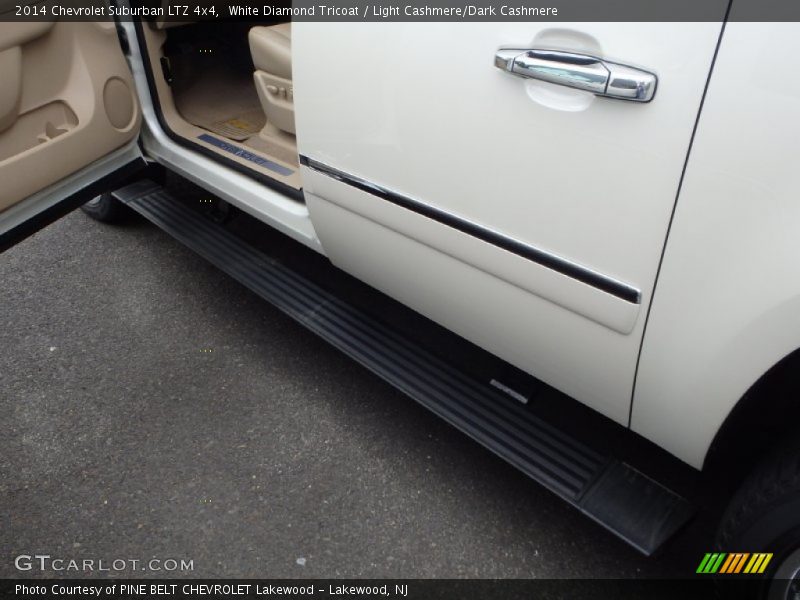 White Diamond Tricoat / Light Cashmere/Dark Cashmere 2014 Chevrolet Suburban LTZ 4x4