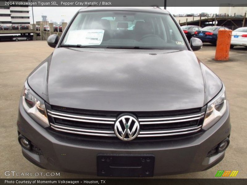 Pepper Gray Metallic / Black 2014 Volkswagen Tiguan SEL