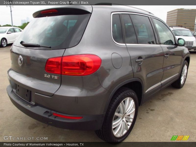 Pepper Gray Metallic / Black 2014 Volkswagen Tiguan SEL