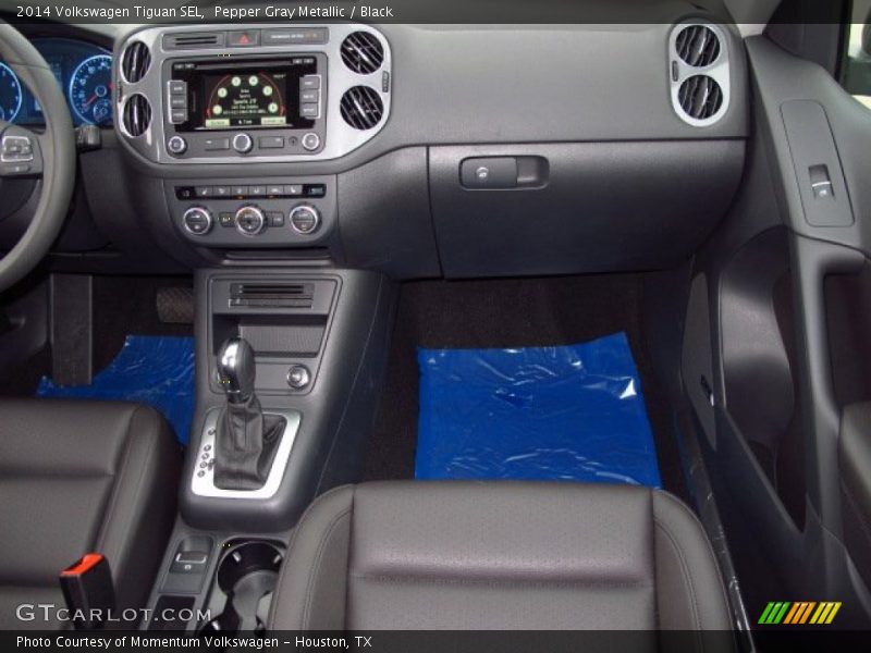 Pepper Gray Metallic / Black 2014 Volkswagen Tiguan SEL