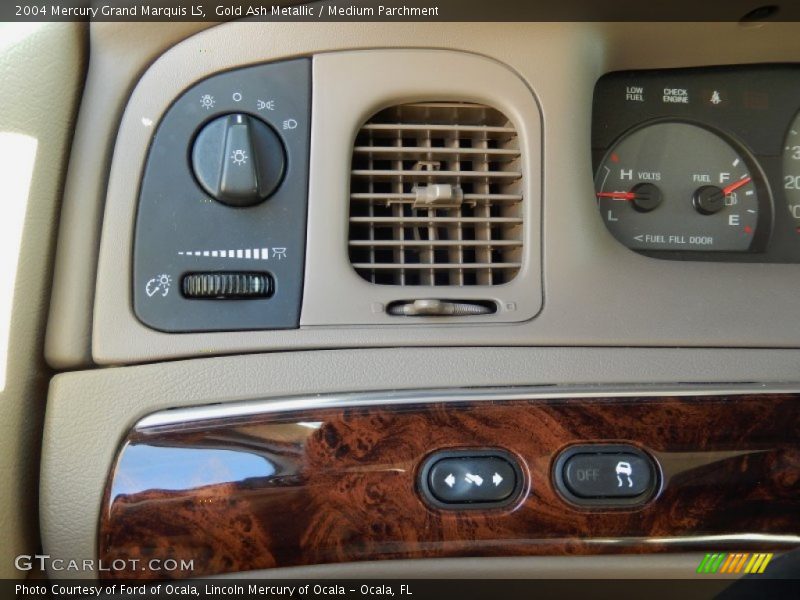 Controls of 2004 Grand Marquis LS