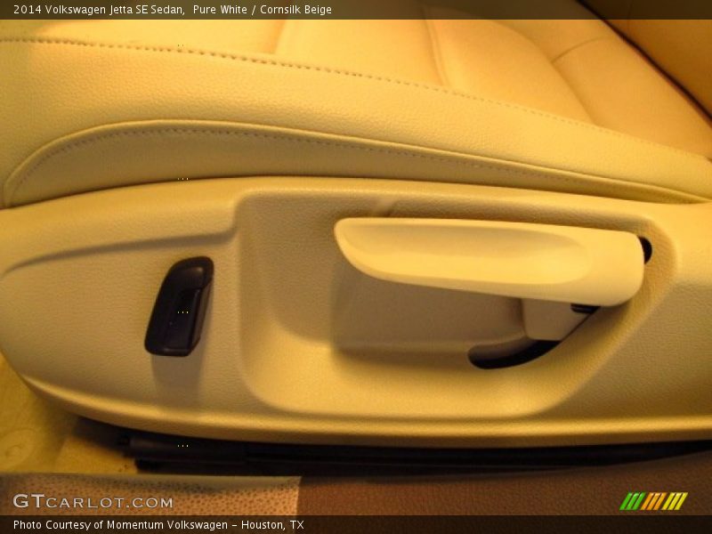 Pure White / Cornsilk Beige 2014 Volkswagen Jetta SE Sedan
