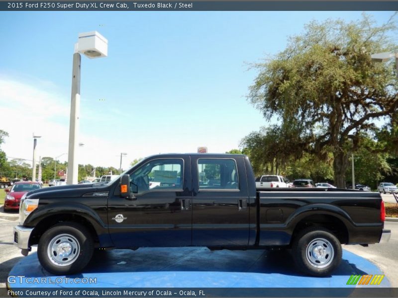  2015 F250 Super Duty XL Crew Cab Tuxedo Black