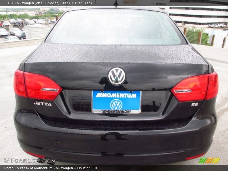 Black / Titan Black 2014 Volkswagen Jetta SE Sedan