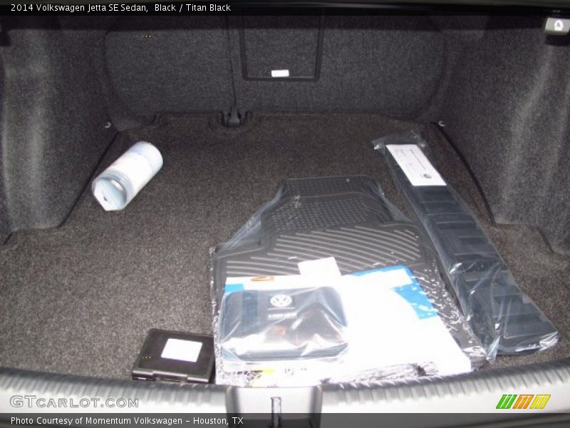Black / Titan Black 2014 Volkswagen Jetta SE Sedan