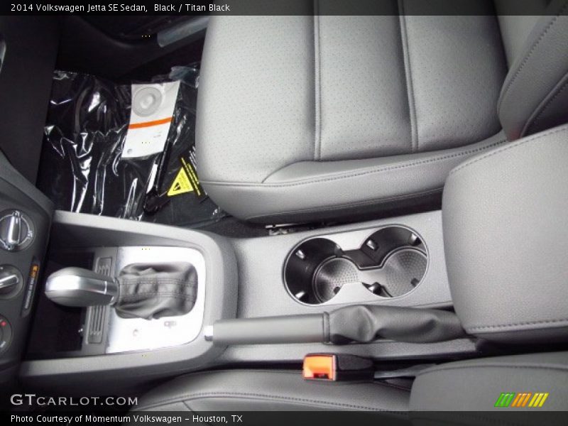 Black / Titan Black 2014 Volkswagen Jetta SE Sedan