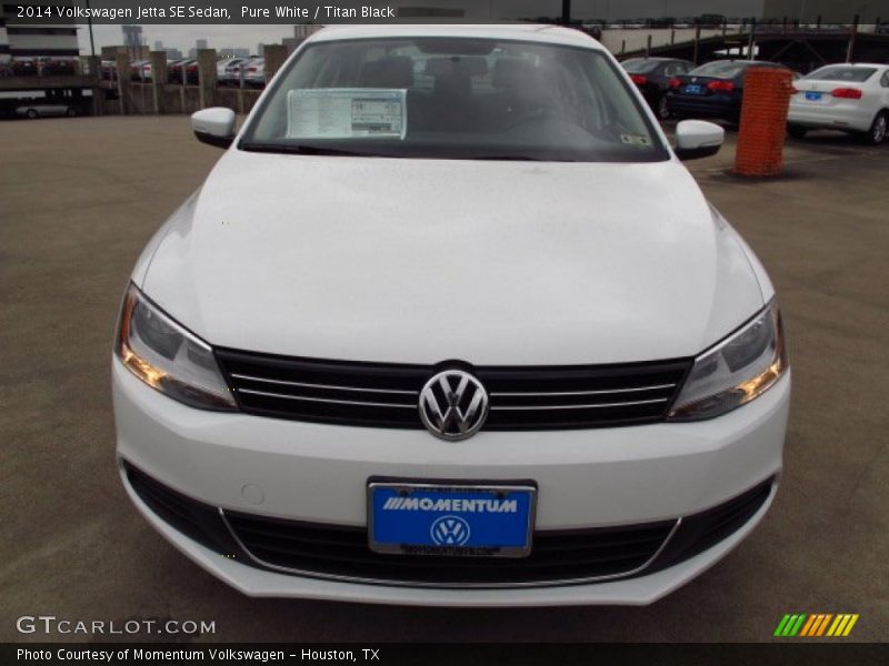 Pure White / Titan Black 2014 Volkswagen Jetta SE Sedan