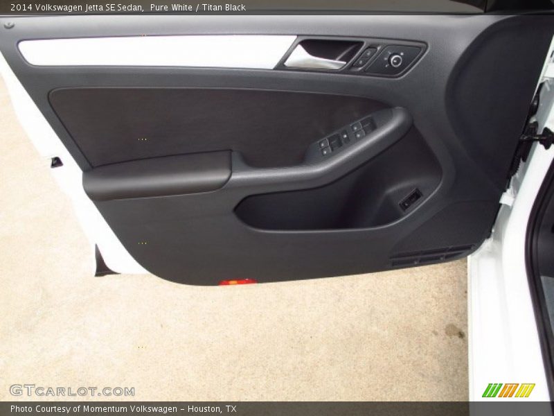 Pure White / Titan Black 2014 Volkswagen Jetta SE Sedan