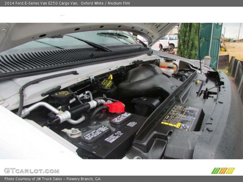 Oxford White / Medium Flint 2014 Ford E-Series Van E250 Cargo Van