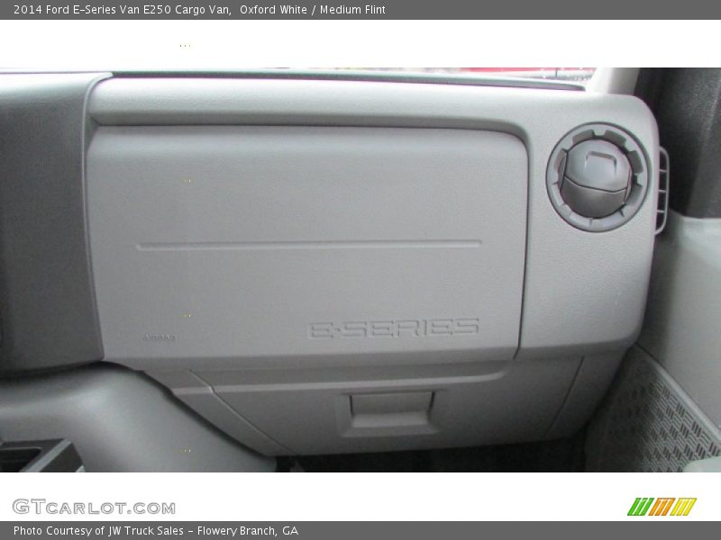 Oxford White / Medium Flint 2014 Ford E-Series Van E250 Cargo Van