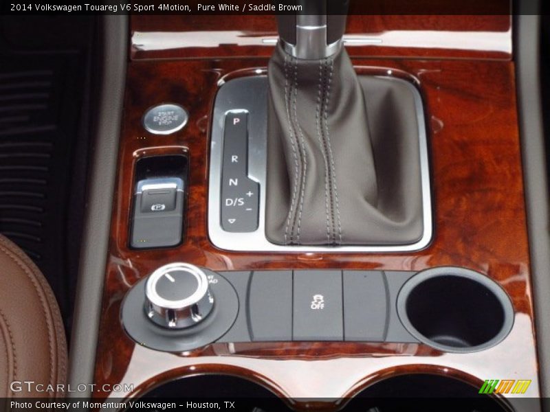 Controls of 2014 Touareg V6 Sport 4Motion
