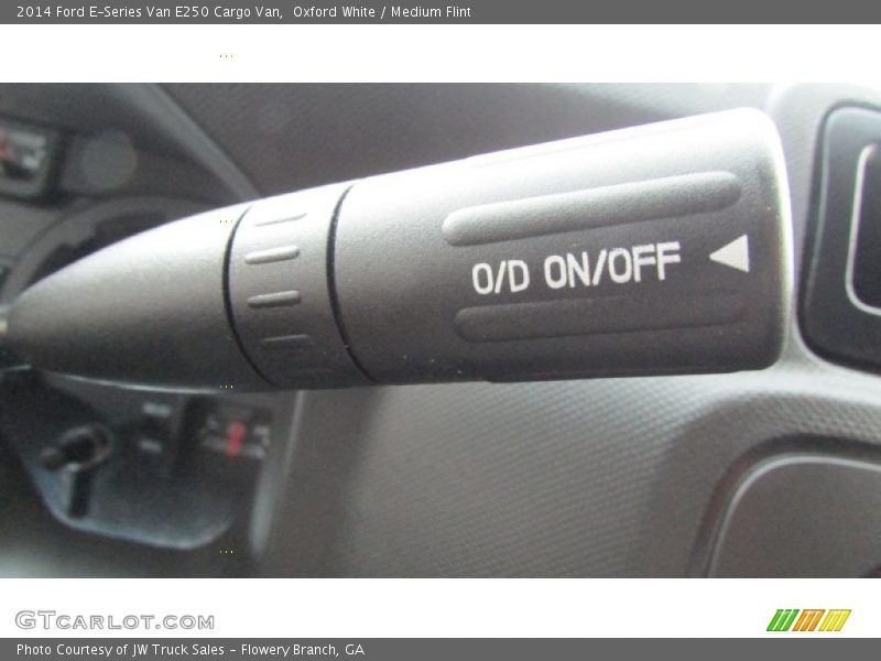 Oxford White / Medium Flint 2014 Ford E-Series Van E250 Cargo Van