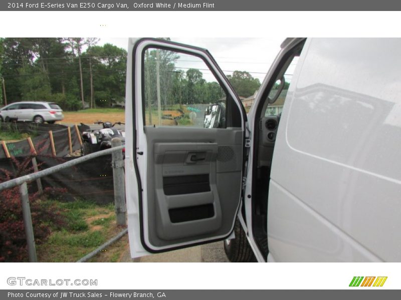 Oxford White / Medium Flint 2014 Ford E-Series Van E250 Cargo Van