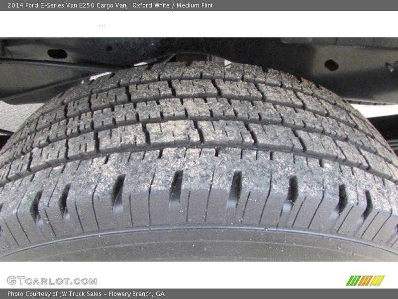 Oxford White / Medium Flint 2014 Ford E-Series Van E250 Cargo Van