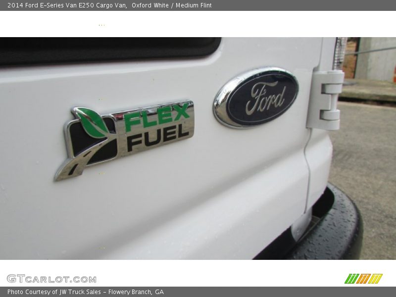Oxford White / Medium Flint 2014 Ford E-Series Van E250 Cargo Van