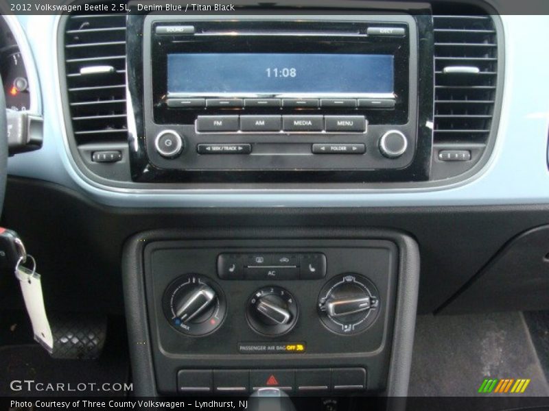 Denim Blue / Titan Black 2012 Volkswagen Beetle 2.5L