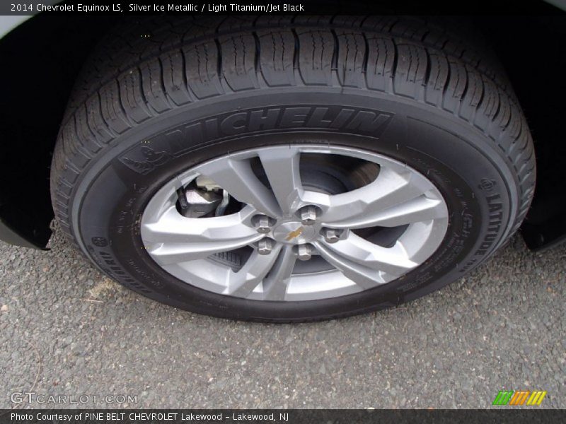 Silver Ice Metallic / Light Titanium/Jet Black 2014 Chevrolet Equinox LS