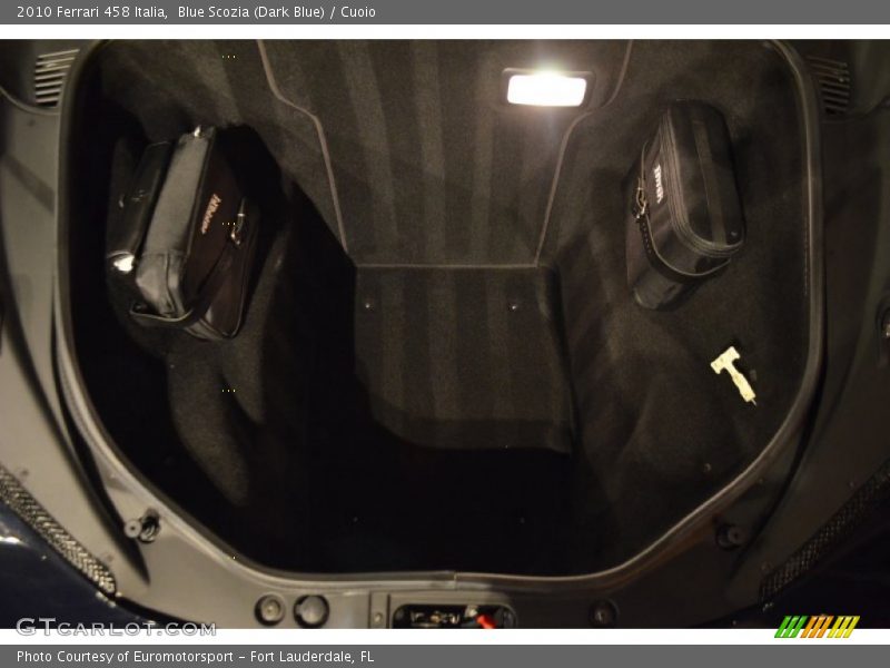 Blue Scozia (Dark Blue) / Cuoio 2010 Ferrari 458 Italia