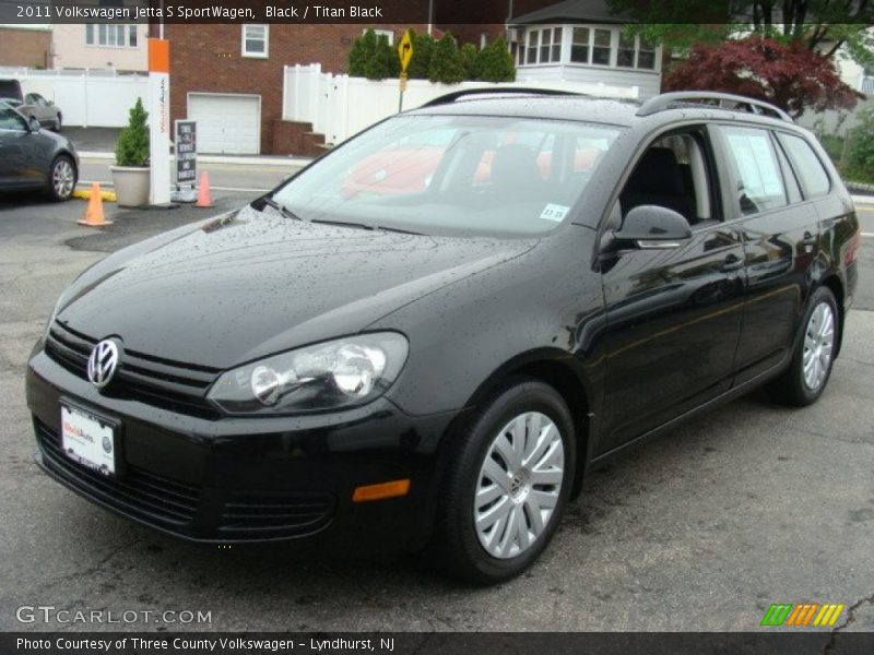 Black / Titan Black 2011 Volkswagen Jetta S SportWagen
