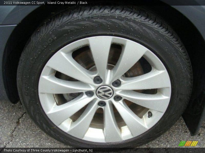 Island Gray Metallic / Black 2011 Volkswagen CC Sport