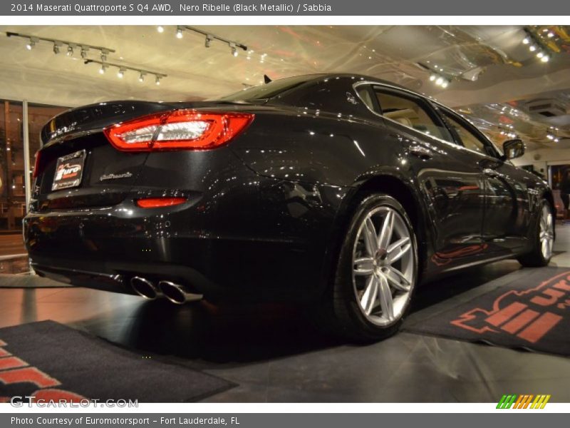 Nero Ribelle (Black Metallic) / Sabbia 2014 Maserati Quattroporte S Q4 AWD