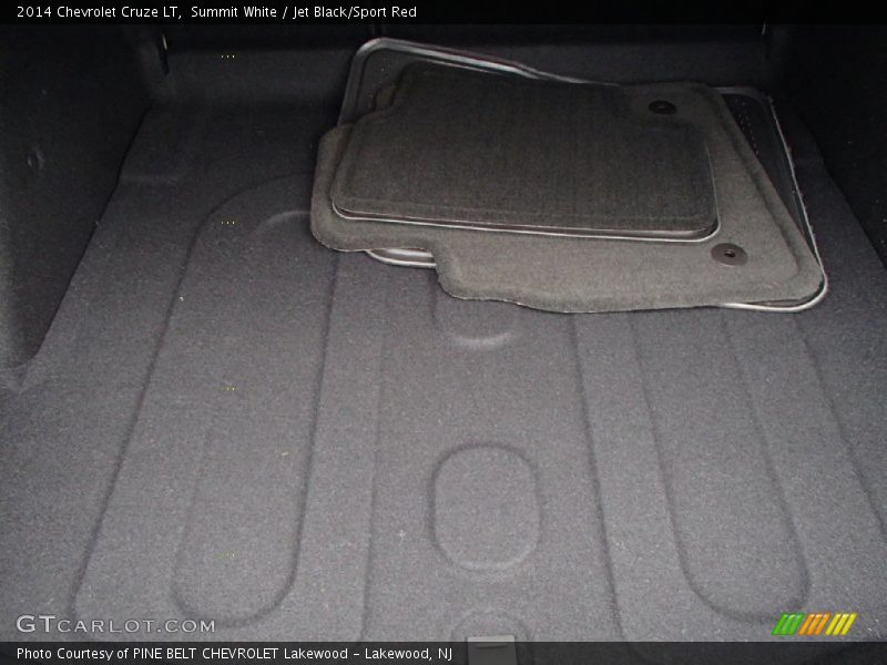 Summit White / Jet Black/Sport Red 2014 Chevrolet Cruze LT