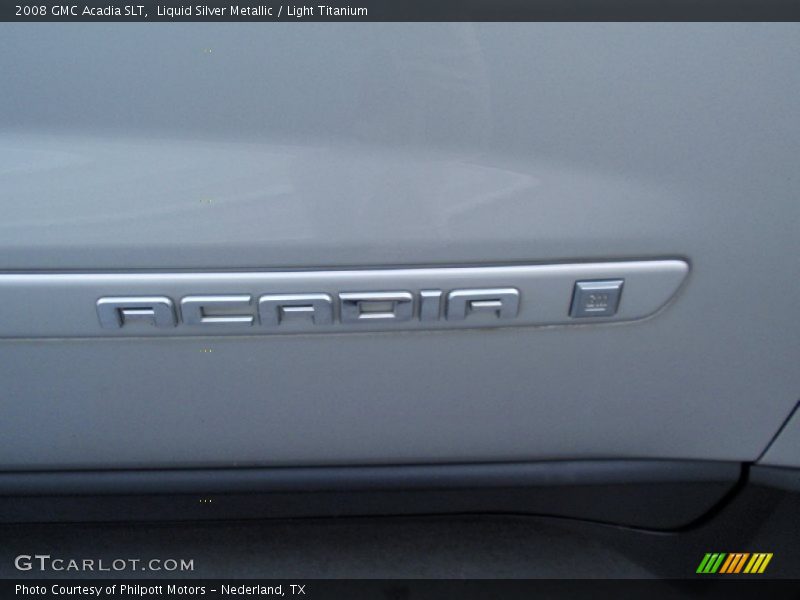 Liquid Silver Metallic / Light Titanium 2008 GMC Acadia SLT