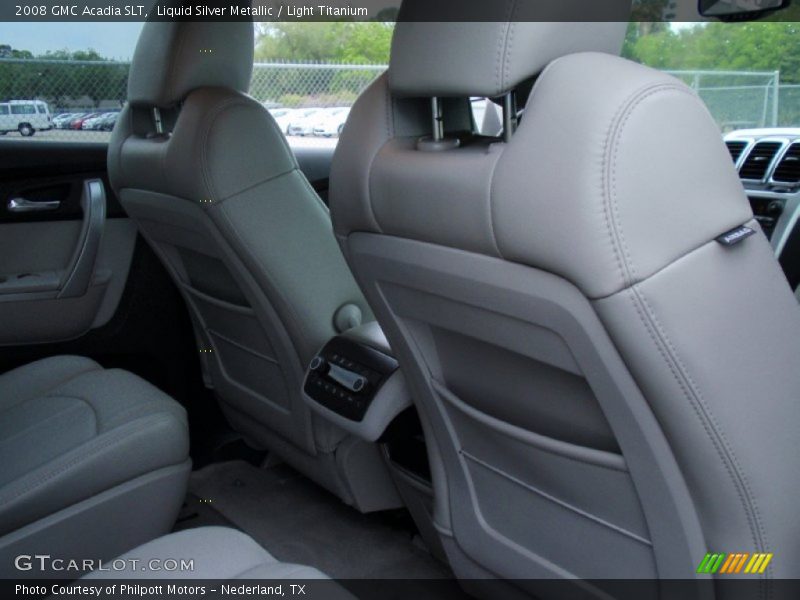Liquid Silver Metallic / Light Titanium 2008 GMC Acadia SLT