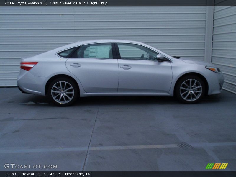 Classic Silver Metallic / Light Gray 2014 Toyota Avalon XLE