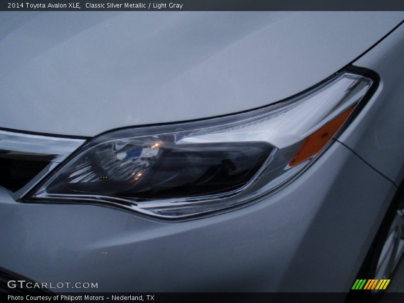 Classic Silver Metallic / Light Gray 2014 Toyota Avalon XLE