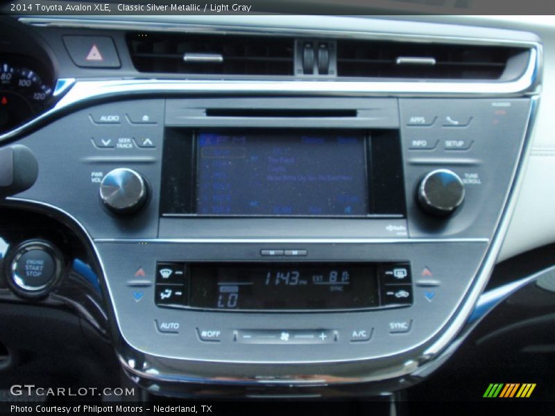 Classic Silver Metallic / Light Gray 2014 Toyota Avalon XLE