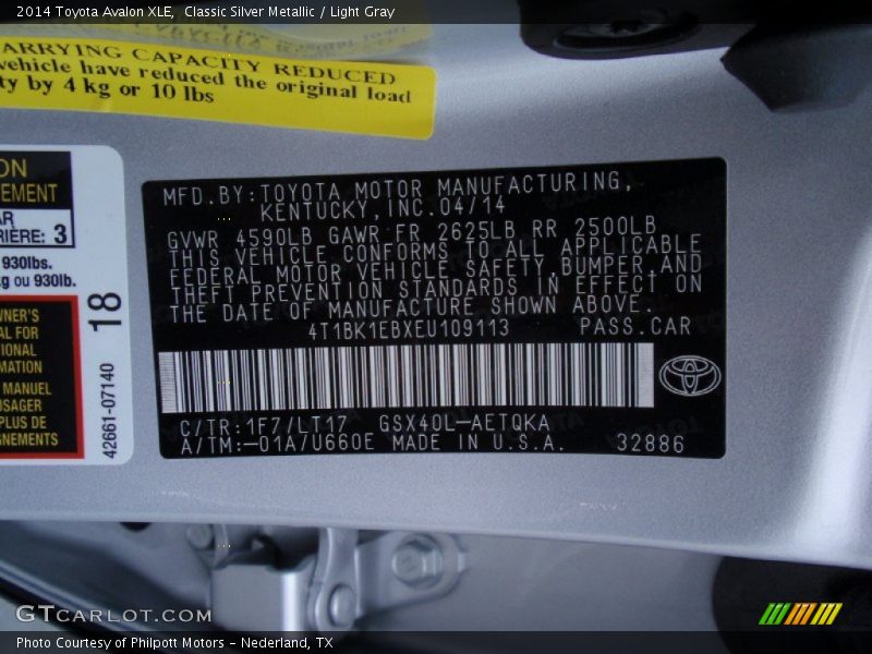 Classic Silver Metallic / Light Gray 2014 Toyota Avalon XLE