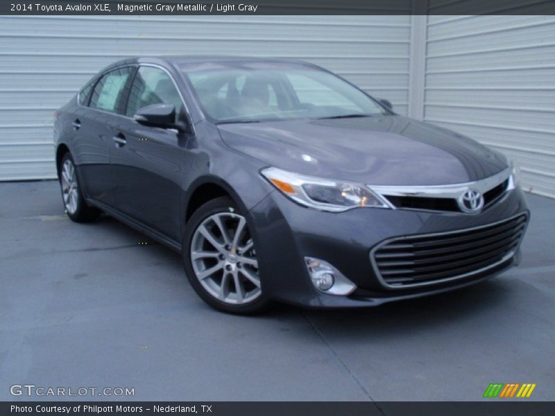 Magnetic Gray Metallic / Light Gray 2014 Toyota Avalon XLE